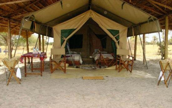 Voyage sur-mesure, Tented lodge authentique à 15mn du Tarangire